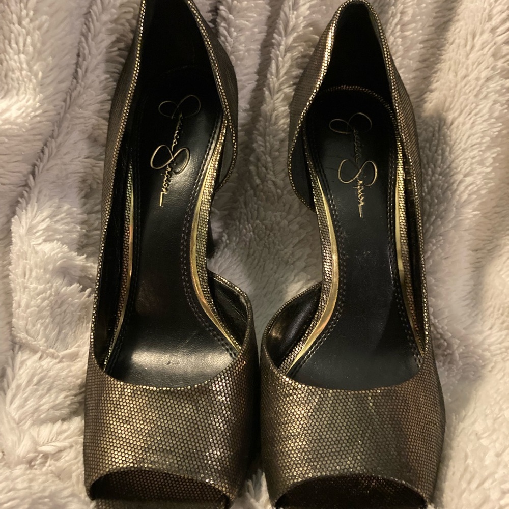 Jessica Simpson Size 9.5B/39.5 - Metallic Gold Peep Toe Heels - Picture 4 of 6
